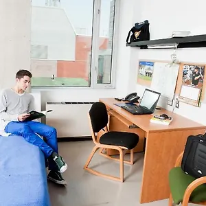 アパート ユニバーシティ オブ トロント-ニュー カレッジ レジデンス-45 ウィルコックス レジデンス