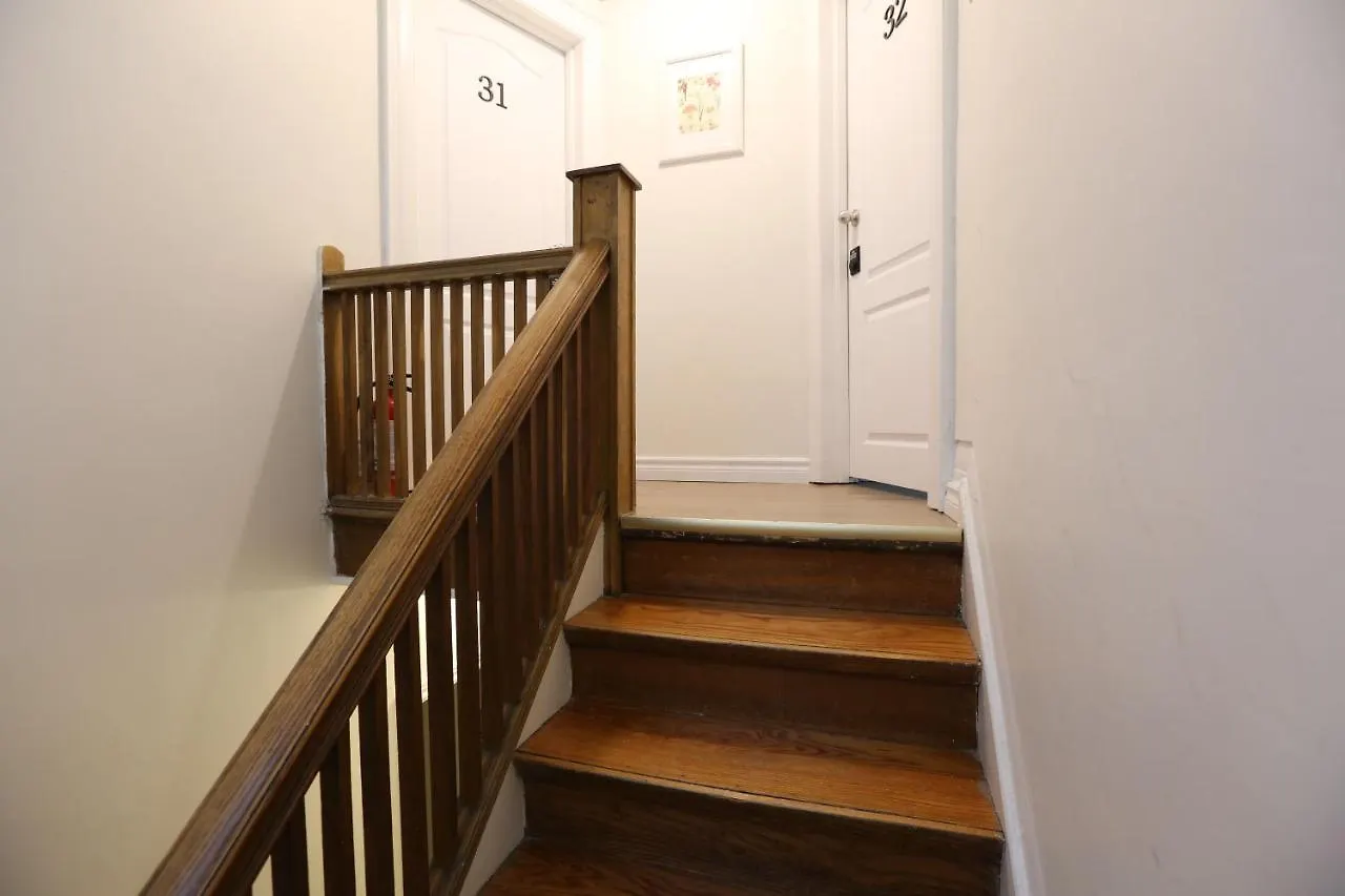 Bed & Breakfast Phoebe Wang Toronto